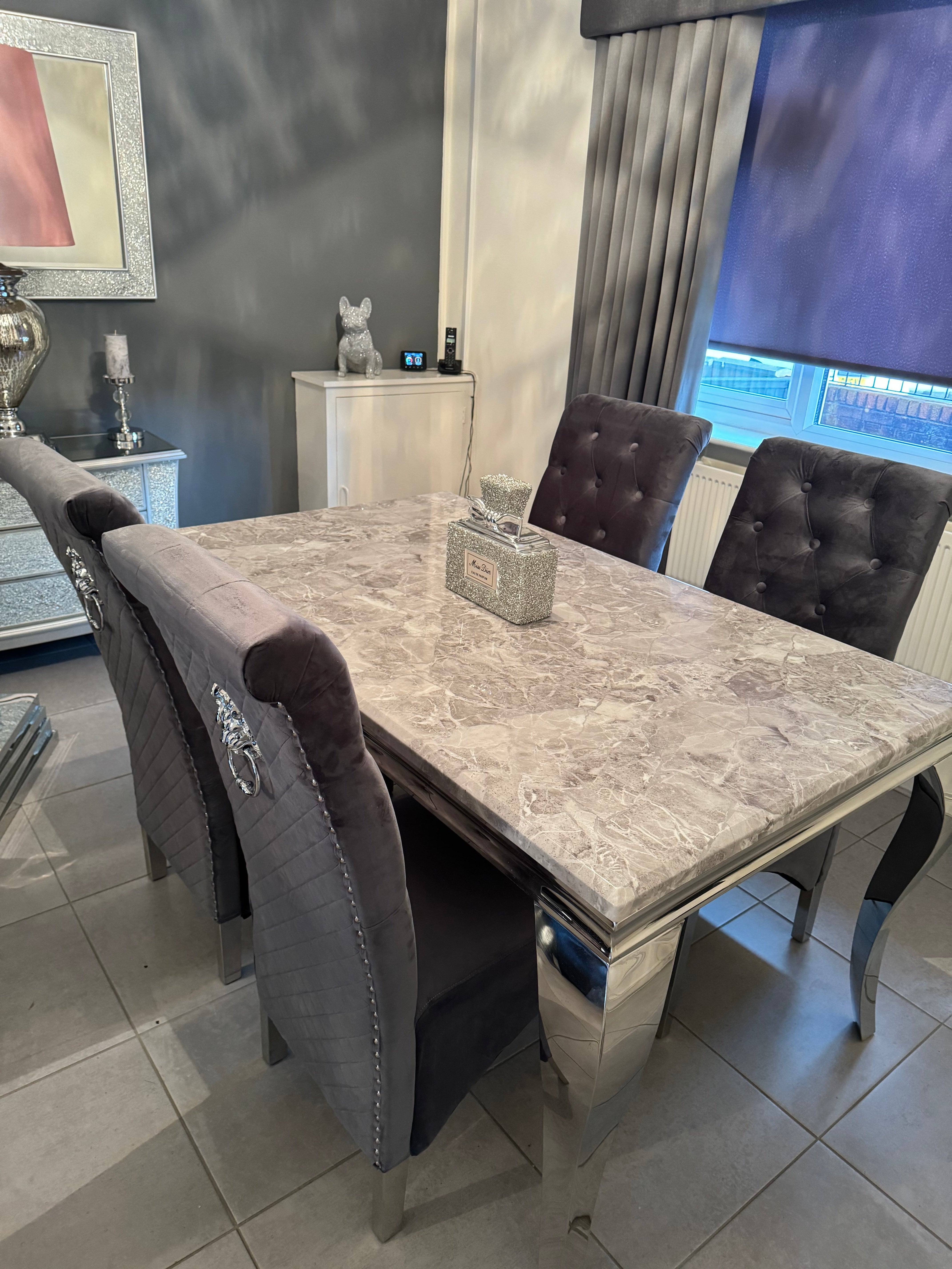 1.5 Louis 4 Emma Chairs - Mirror4you