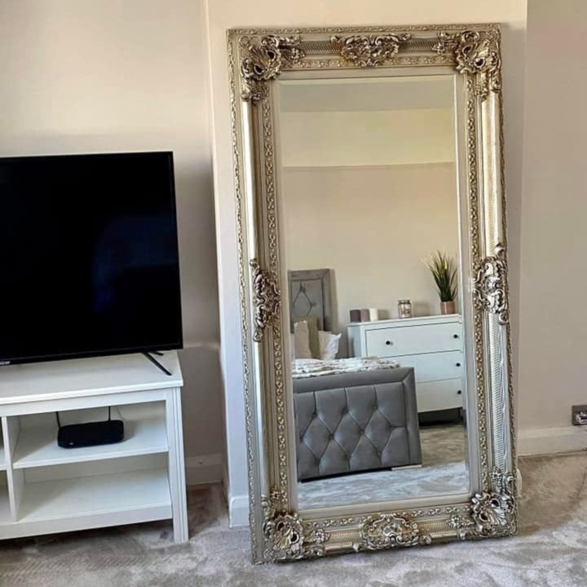 Large Louis Champagne 🤩 - Mirror4you